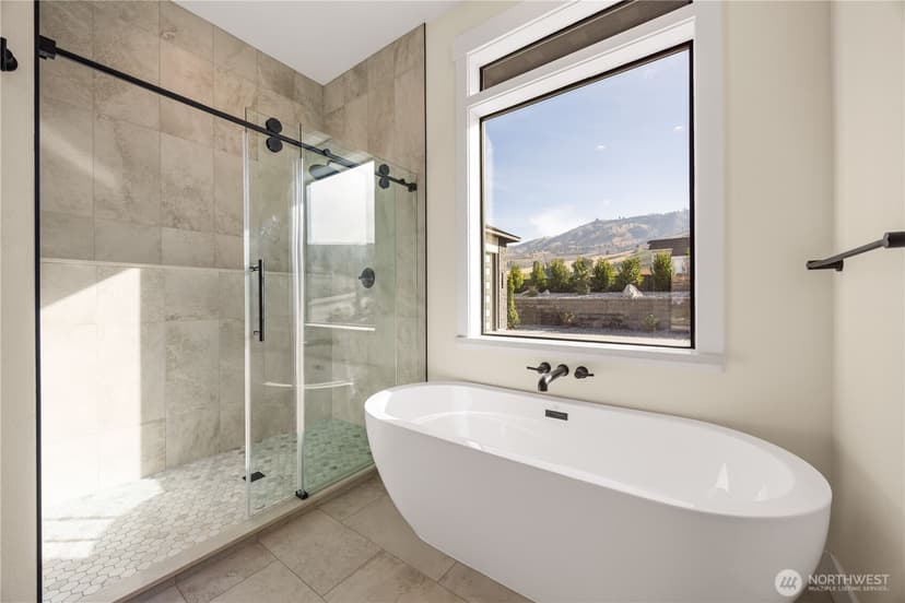 Property photo for 21 Loretta Lane, Chelan photo 38