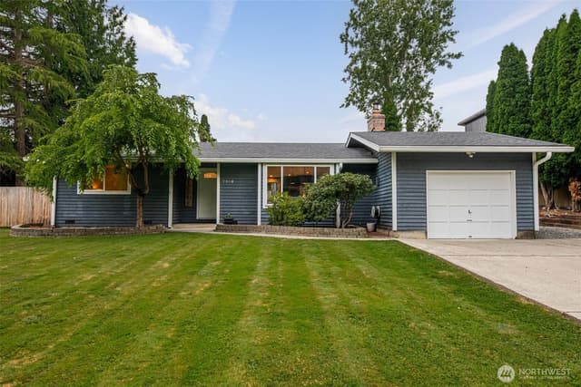 Property photo for 2308 118th Drive NE, Lake Stevens