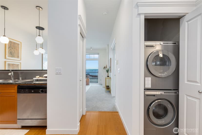 Property photo for 530 4th Avenue W #508, Seattle photo 25