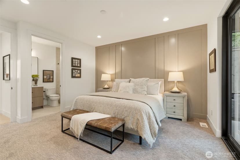 Property photo for 15103 SE 41st Place, Bellevue photo 16