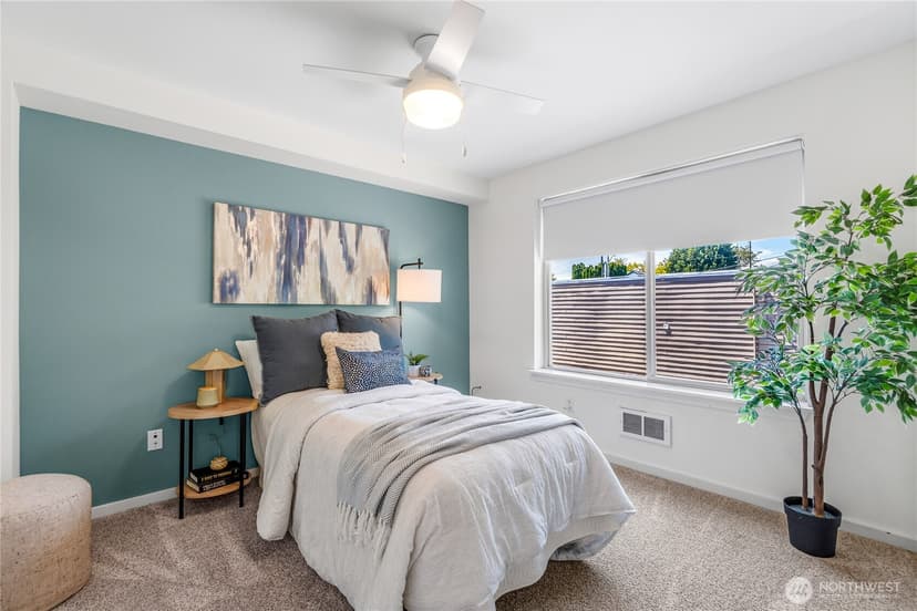 Property photo for 9229 17th Avenue SW #A, Seattle photo 15
