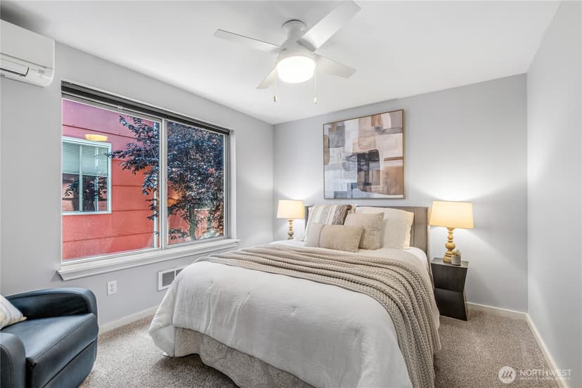 Property photo for 9229 17th Avenue SW #A, Seattle photo 13