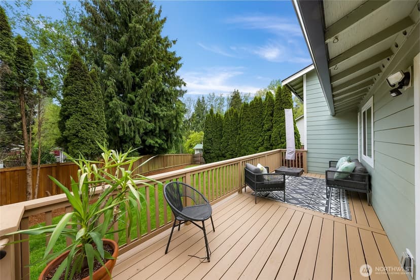 Property photo for 14013 113th Avenue NE, Kirkland photo 2
