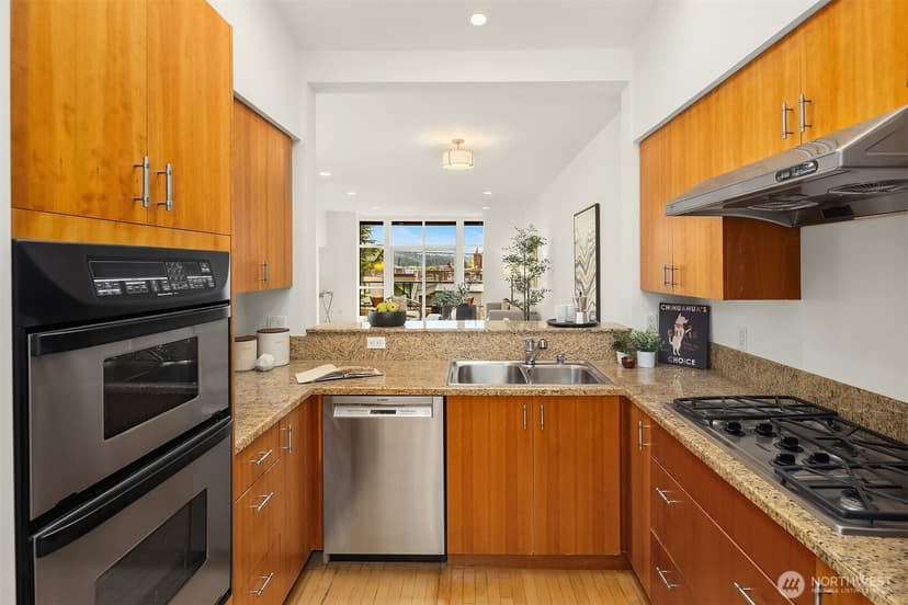 Property photo for 80 E Roanoke Street #2, Seattle photo 15
