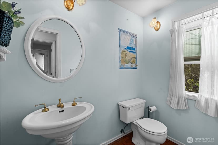 Property photo for 2594 NE William E Sutton Road, Bremerton photo 17