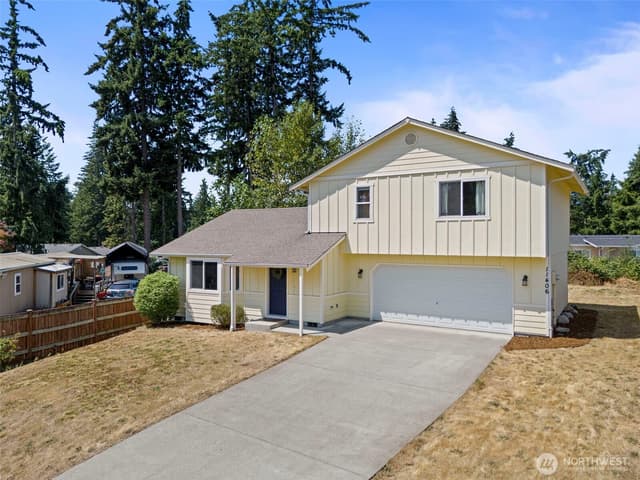 Property photo for 11406 203rd Avenue E, Bonney Lake photo 3