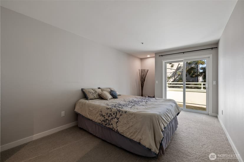 Property photo for 6300 32nd Avenue NW #302, Seattle photo 21