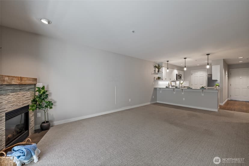 Property photo for 6300 32nd Avenue NW #302, Seattle photo 6
