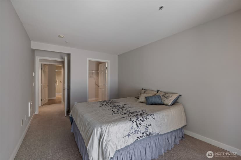 Property photo for 6300 32nd Avenue NW #302, Seattle photo 23