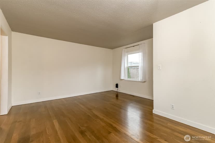 Property photo for 5225 McDacer Avenue, Tacoma photo 16