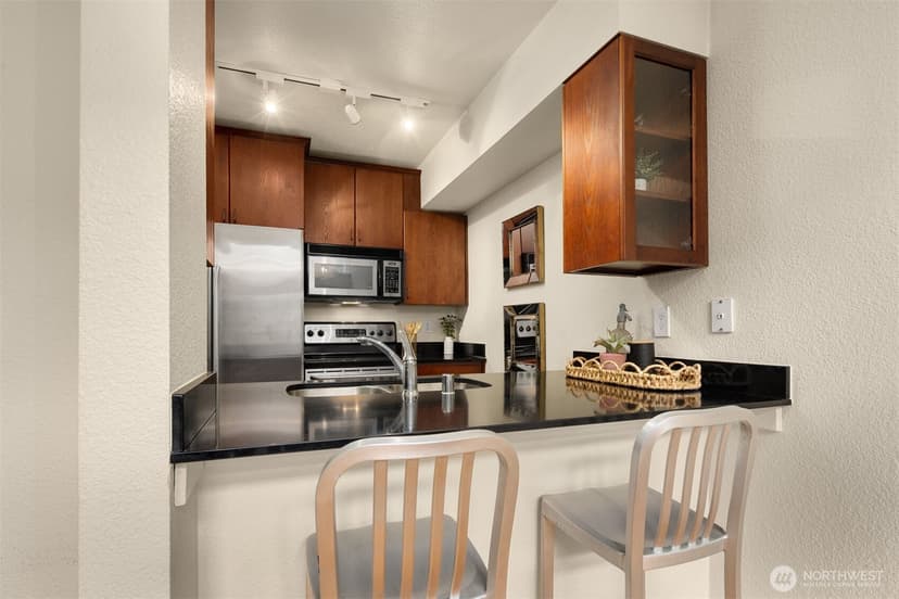 Property photo for 5847 NE 75th Street #A212, Seattle photo 11