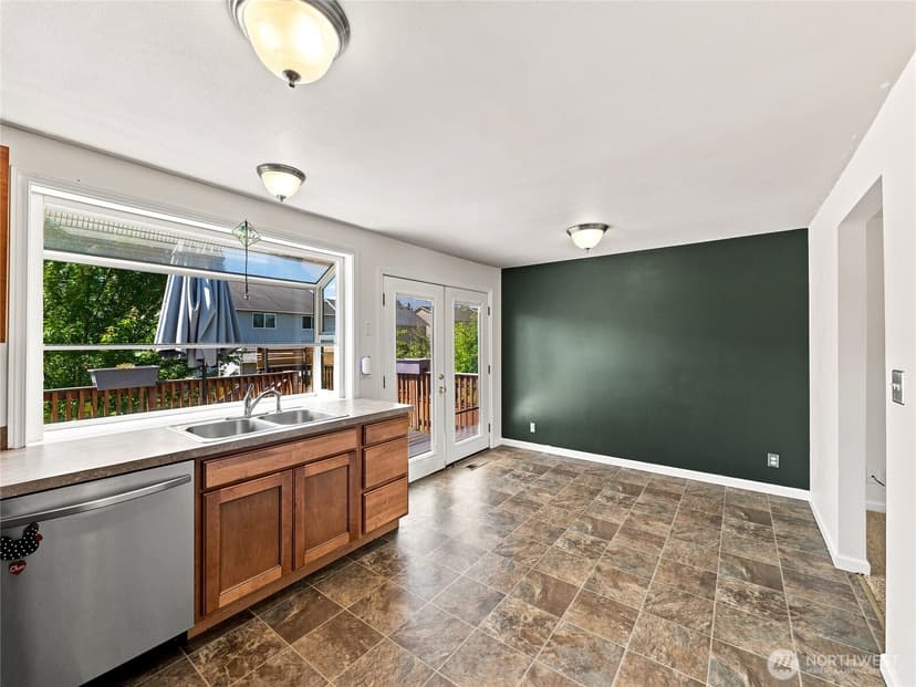 Property photo for 12629 SE 277th Place, Kent photo 8
