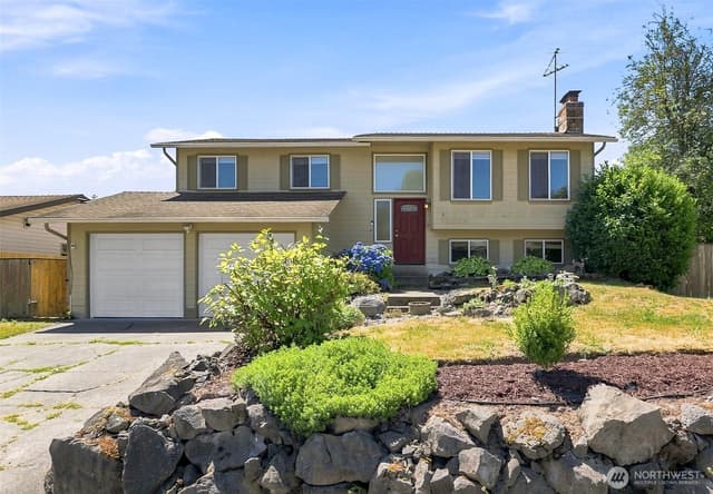 Property photo for 12629 SE 277th Place, Kent