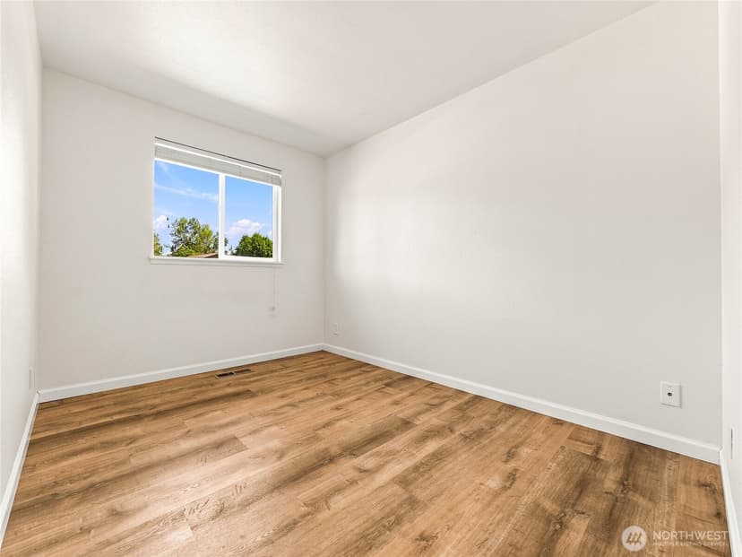 Property photo for 12629 SE 277th Place, Kent photo 15