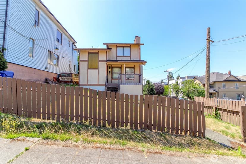Property photo for 1601 E Alder Street, Seattle photo 14