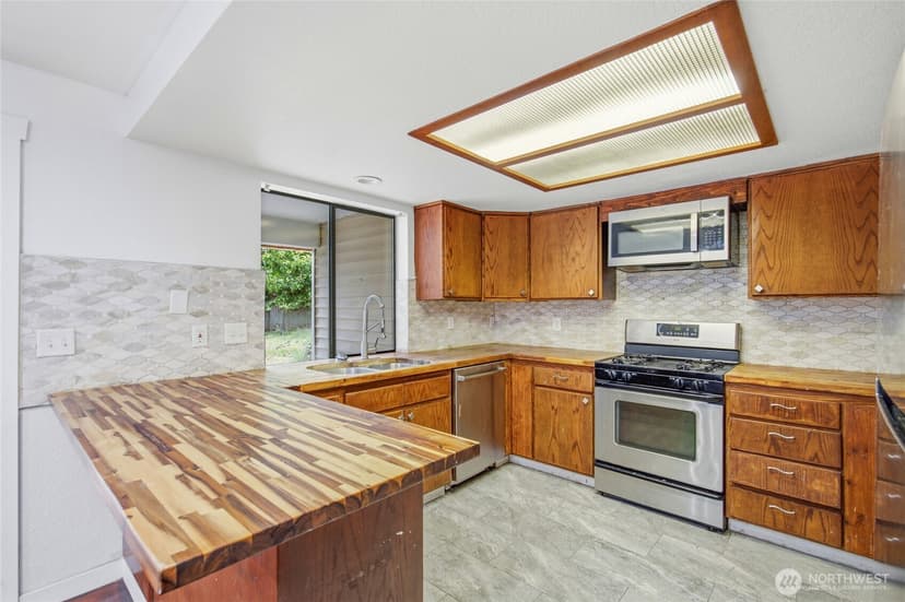 Property photo for 201 K Street NE, Auburn photo 14