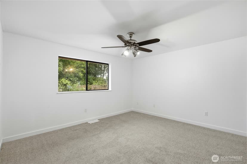 Property photo for 201 K Street NE, Auburn photo 23