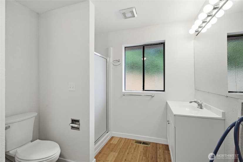 Property photo for 201 K Street NE, Auburn photo 27