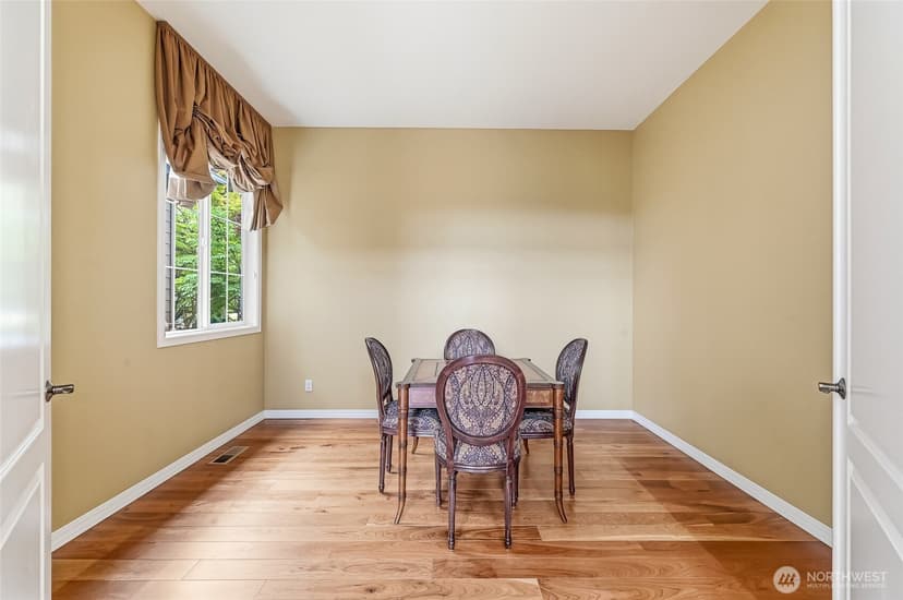 Property photo for 23150 NE 126th Street, Redmond photo 15