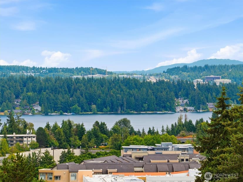 Property photo for 2444 72nd Avenue SE, Mercer Island photo 17
