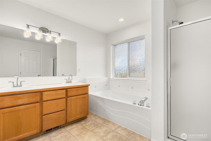Property photo for 15506 67th Avenue Ct E, Puyallup photo 18