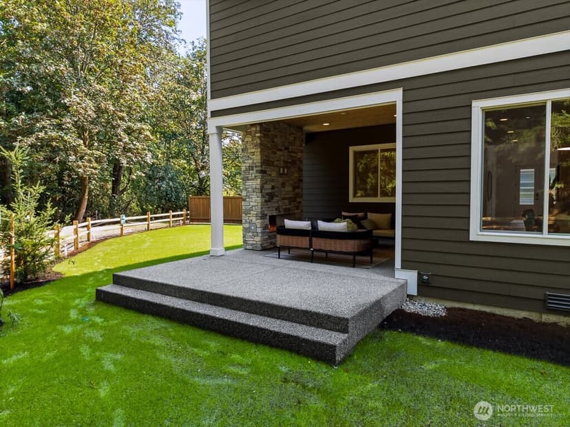 Property photo for 16036 SE 141st Place #8, Renton photo 21