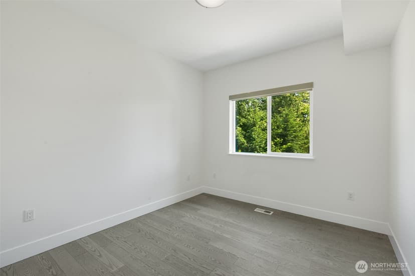 Property photo for 4608 223 Street SW, Mountlake Terrace photo 22