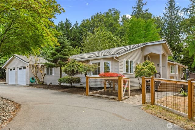 Property photo for 8120 4th Street SE, Lake Stevens