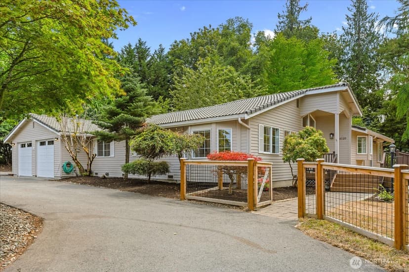 Property photo for 8120 4th Street SE, Lake Stevens