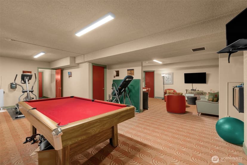 Property photo for 507 W Mercer St #401, Seattle photo 24