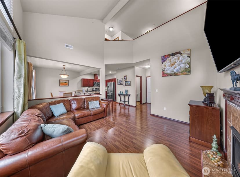 Property photo for 9212 11th Place NE #A, Lake Stevens photo 6