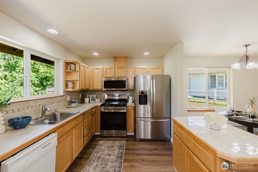 Property photo for 19741 12th Avenue NE, Poulsbo photo 14