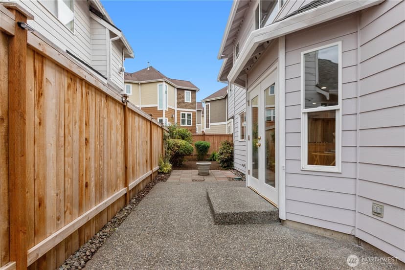 Property photo for 13350 NE 134th Place, Kirkland photo 29