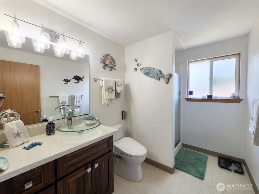 Property photo for 370 Olympic View Avenue NE, Ocean Shores photo 18