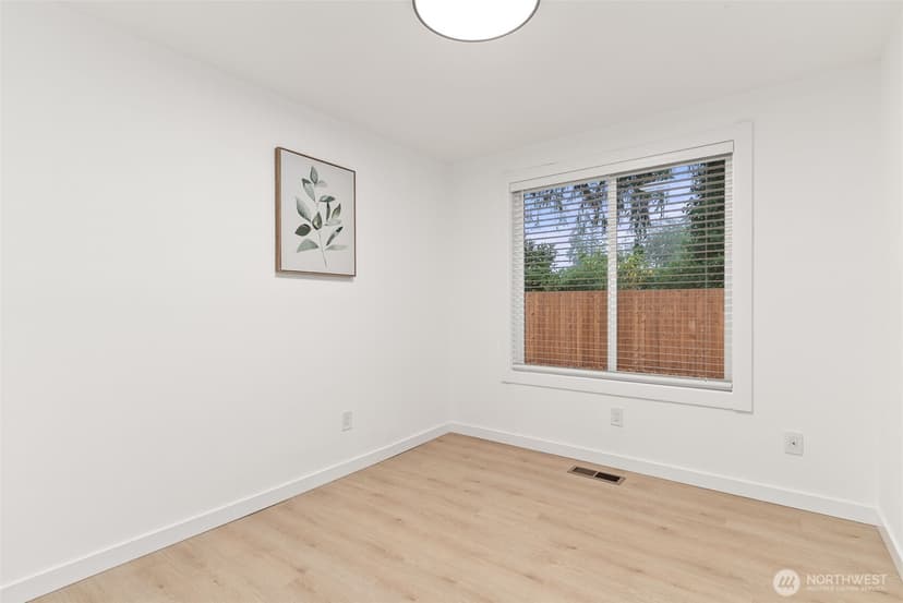 Property photo for 1402 159th Street Ct E, Tacoma photo 26