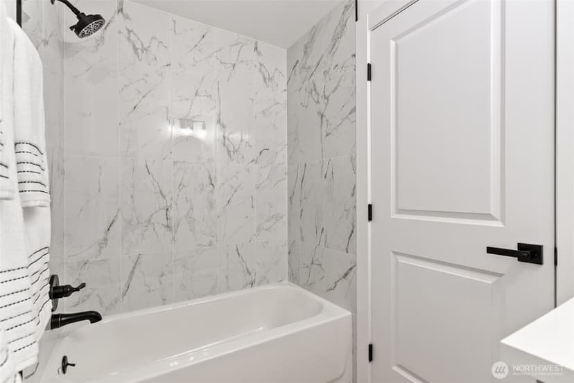 Property photo for 1402 159th Street Ct E, Tacoma photo 28