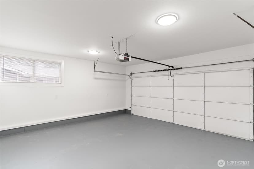 Property photo for 1402 159th Street Ct E, Tacoma photo 31