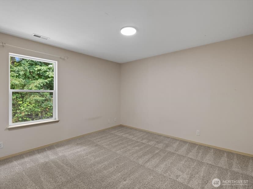 Property photo for 5304 114th Street SE, Everett photo 18