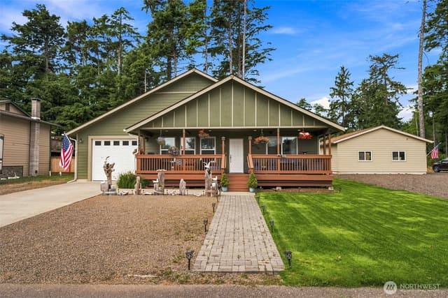 Property photo for 247 Fisher Avenue NE, Ocean Shores