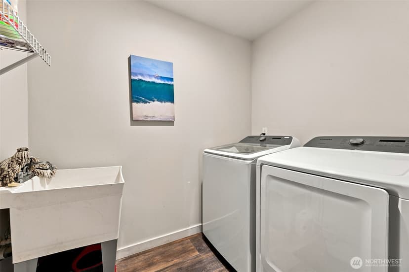 Property photo for 247 Fisher Avenue NE, Ocean Shores photo 24