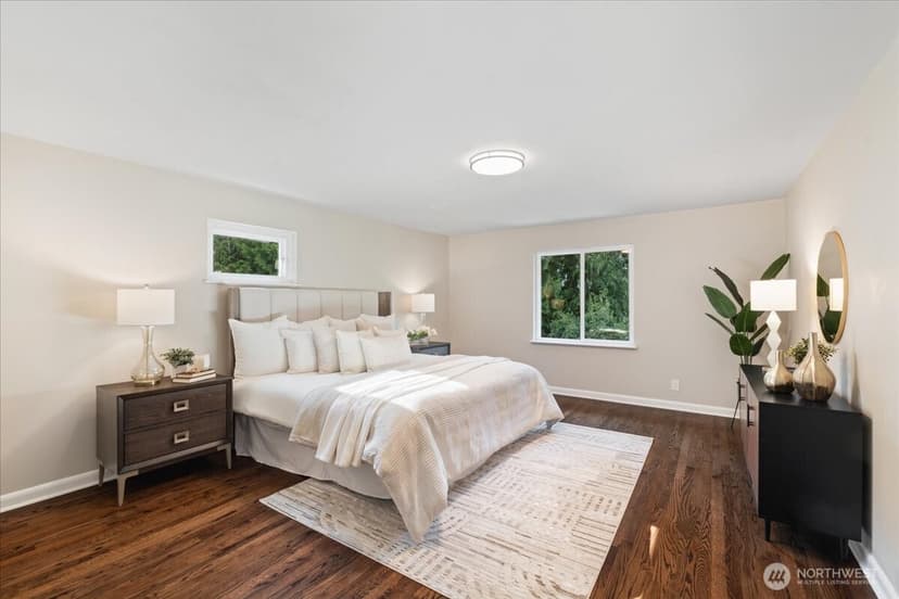 Property photo for 15705 84th Avenue NE, Kenmore photo 16