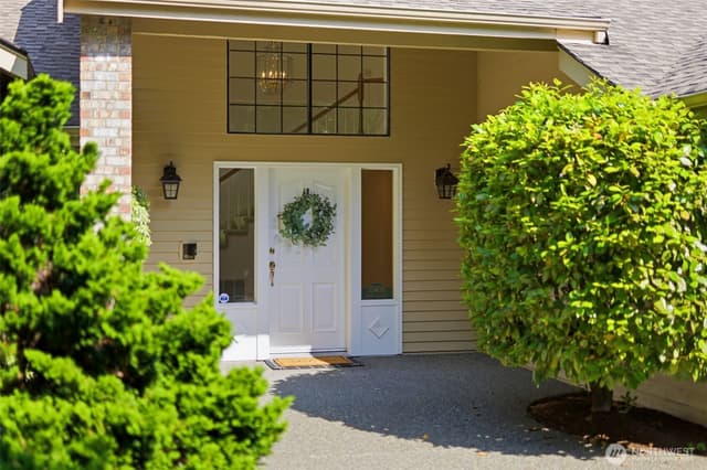 Property photo for 10405 50th Street Ct NW, Gig Harbor photo 2