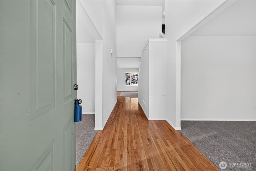 Property photo for 6401 60th Street W, University Place photo 11