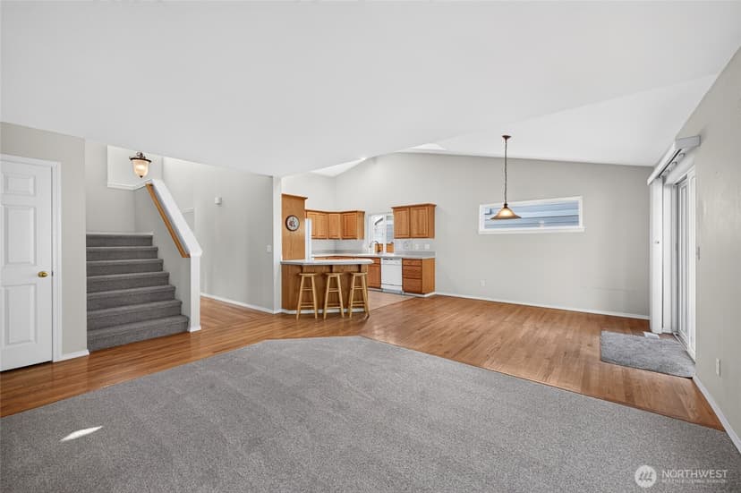 Property photo for 6401 60th Street W, University Place photo 16