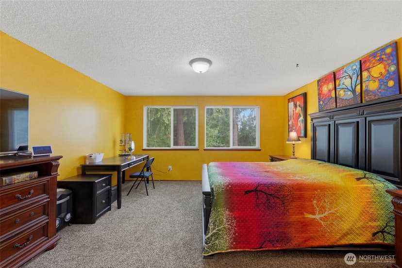 Property photo for 7030 97th Avenue SW, Lakewood photo 18