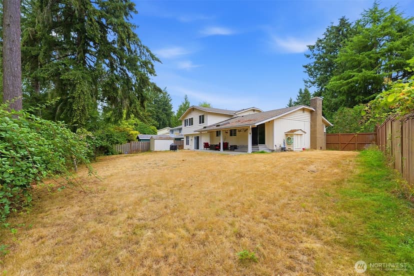 Property photo for 7030 97th Avenue SW, Lakewood photo 31