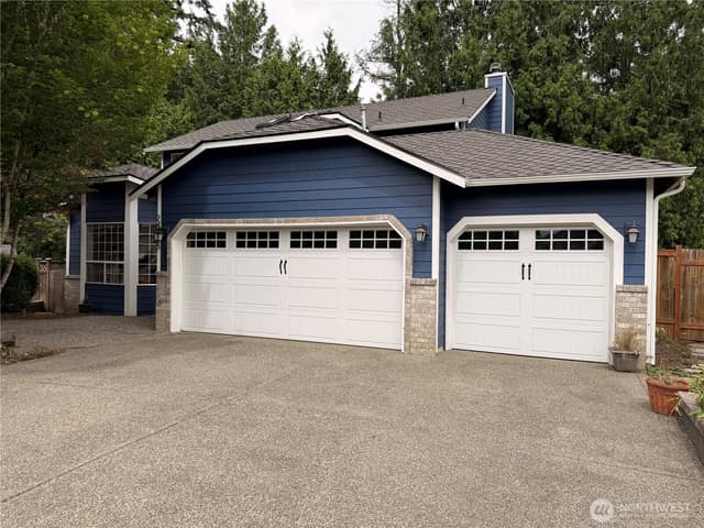 Property photo for 24505 229th Court SE, Maple Valley photo 2