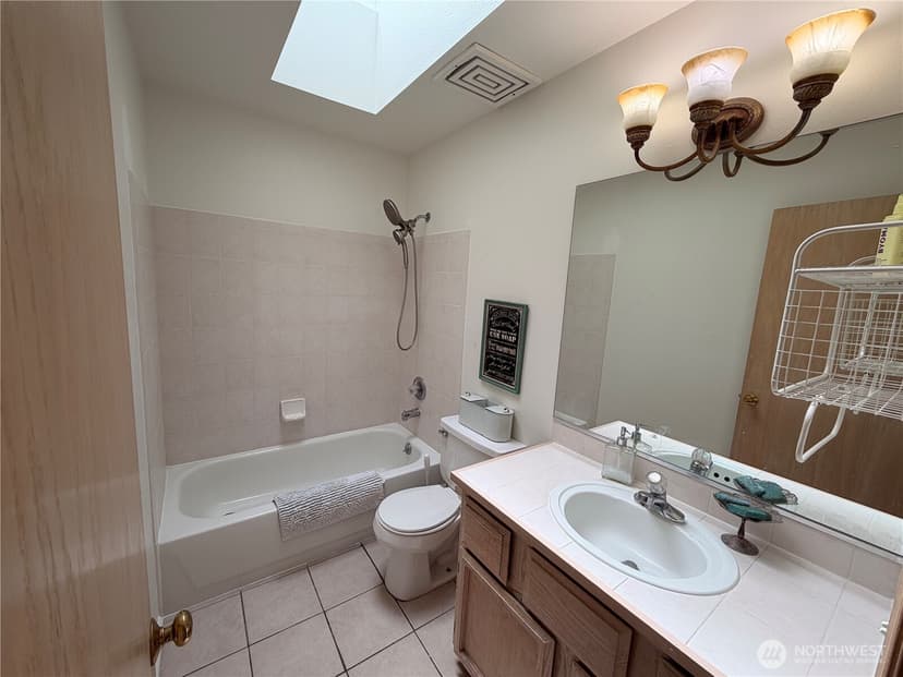 Property photo for 24505 229th Court SE, Maple Valley photo 22