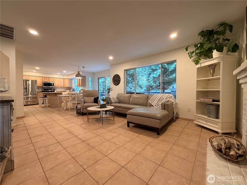 Property photo for 24505 229th Court SE, Maple Valley photo 9
