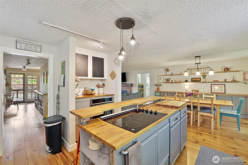 Property photo for 3929 Faith Place NW, Bremerton photo 7